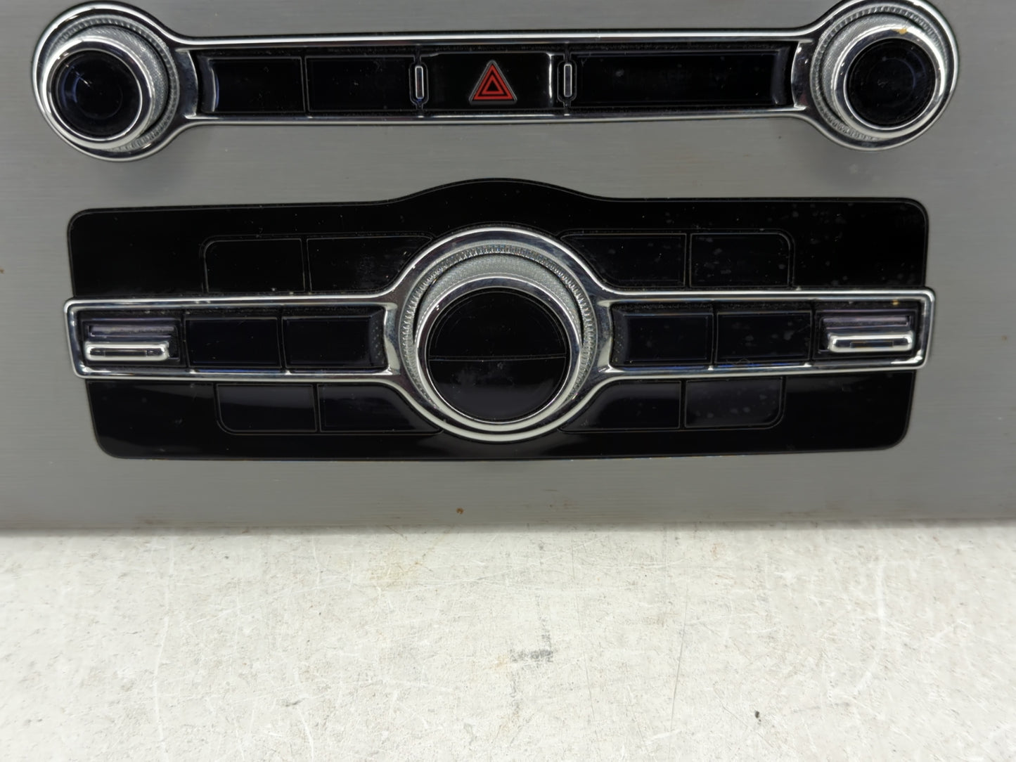 2020 Lincoln Aviator Climate Control Module Temperature AC/Heater Replacement P/N:LC5T-18A802-JJ Fits OEM Used Auto Parts - 