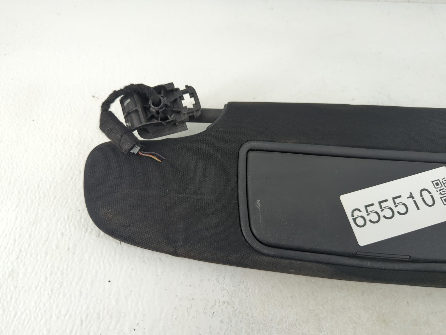 2020 Lincoln Aviator Sun Visor Shade Replacement Driver Left Mirror Fits OEM Used Auto Parts - Oemusedautoparts1.com