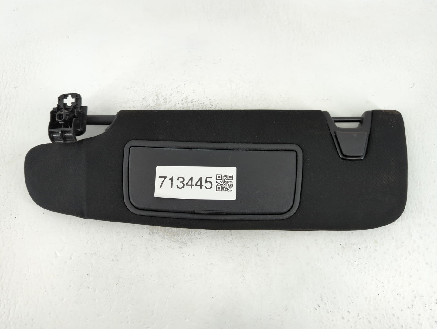2020 Lincoln Aviator Sun Visor Shade Replacement Driver Left Mirror Fits OEM Used Auto Parts - Oemusedautoparts1.com