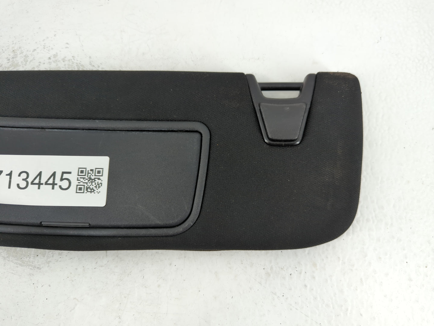 2020 Lincoln Aviator Sun Visor Shade Replacement Driver Left Mirror Fits OEM Used Auto Parts - Oemusedautoparts1.com