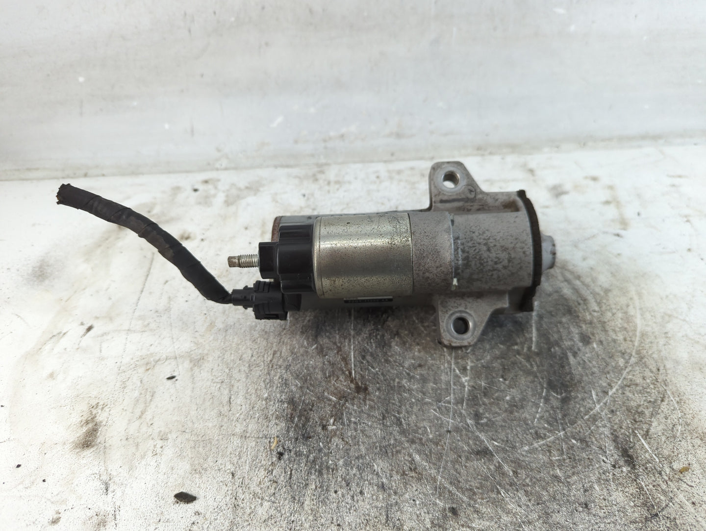 2020 Lincoln Continental Car Starter Motor Solenoid OEM P/N:TE438000-1360 F2GT-11000-AA Fits Fits 2015 2016 2017 2018 2019 O