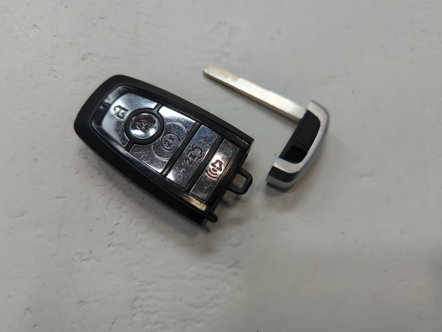 Lincoln Continental Keyless Entry Remote Fob M3N-A2C931426 KF3T-15K601-BA - Oemusedautoparts1.com