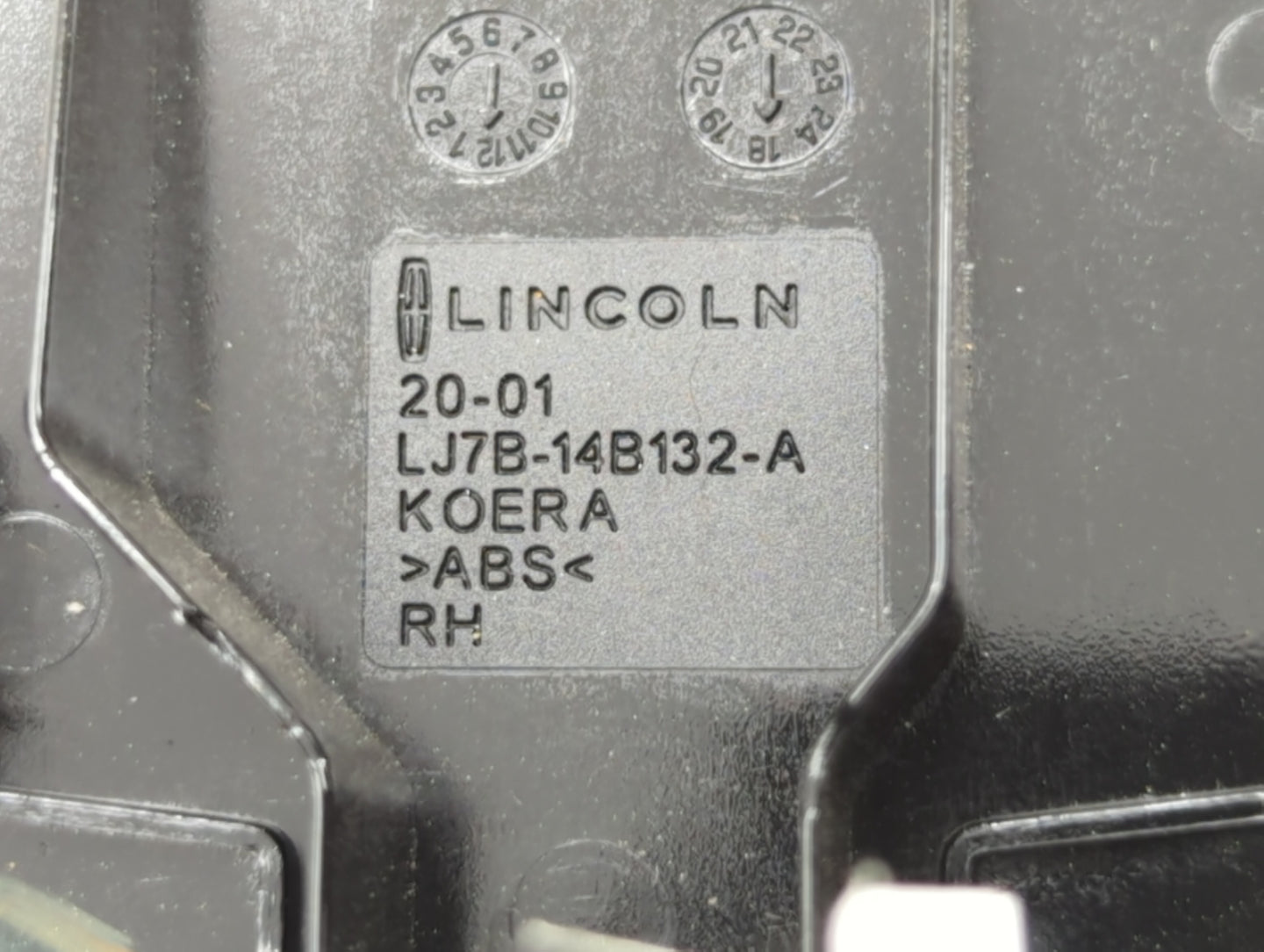 2020 Lincoln Corsair Passenger Right Power Window Switch Lj7b-14b132-a - Oemusedautoparts1.com