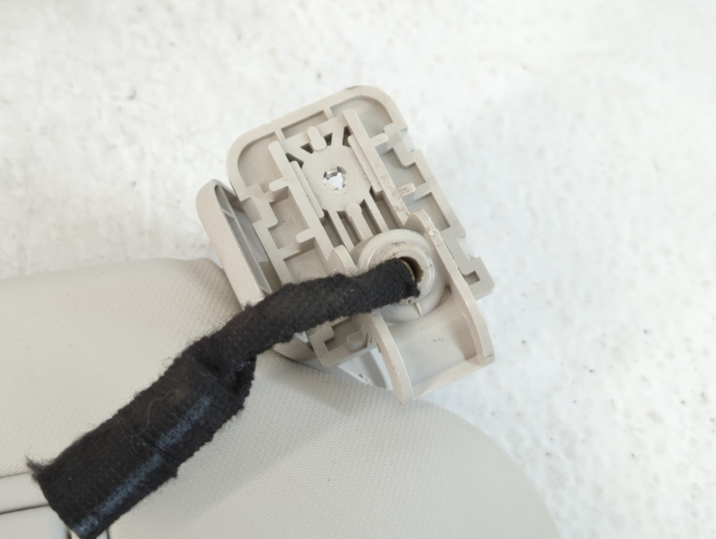 2020 Lincoln Corsair Sun Visor Shade Replacement Passenger Right Mirror Fits OEM Used Auto Parts - Oemusedautoparts1.com