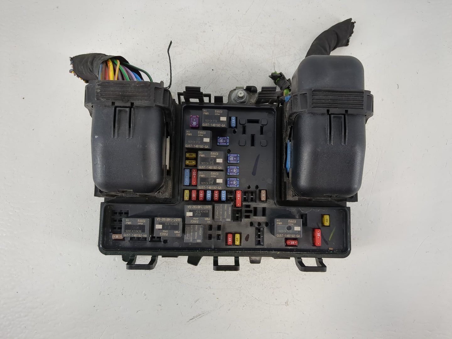 2017-2020 Lincoln Mkz Fusebox Fuse Box Panel Relay Module P/N:HG9T 14D068 BC Fits Fits 2017 2018 2019 2020 OEM Used Auto Par