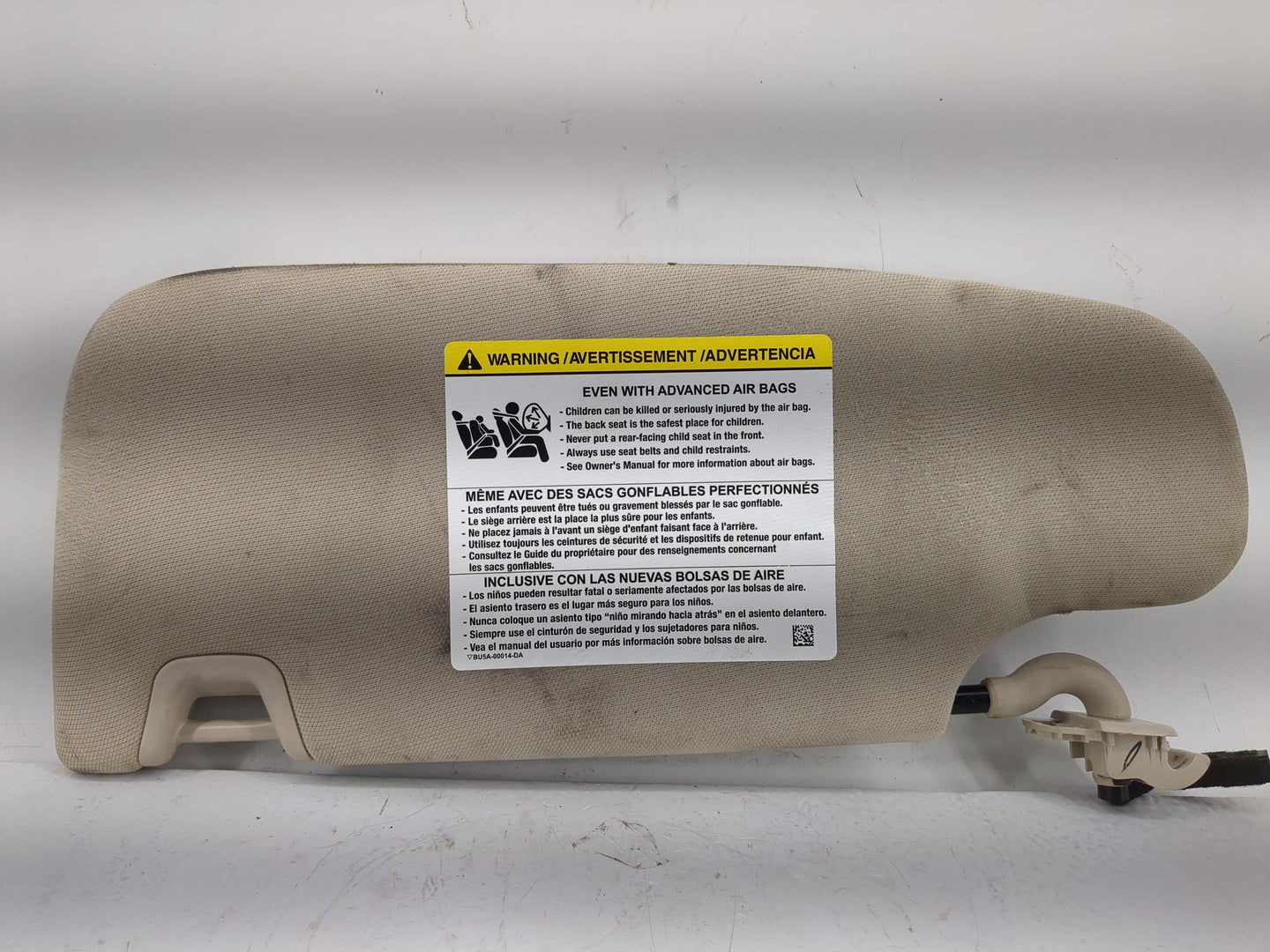 2018-2020 Lincoln Mkz Sun Visor Shade Replacement Driver Left Mirror Fits Fits 2018 2019 2020 OEM Used Auto Parts - Oemuseda