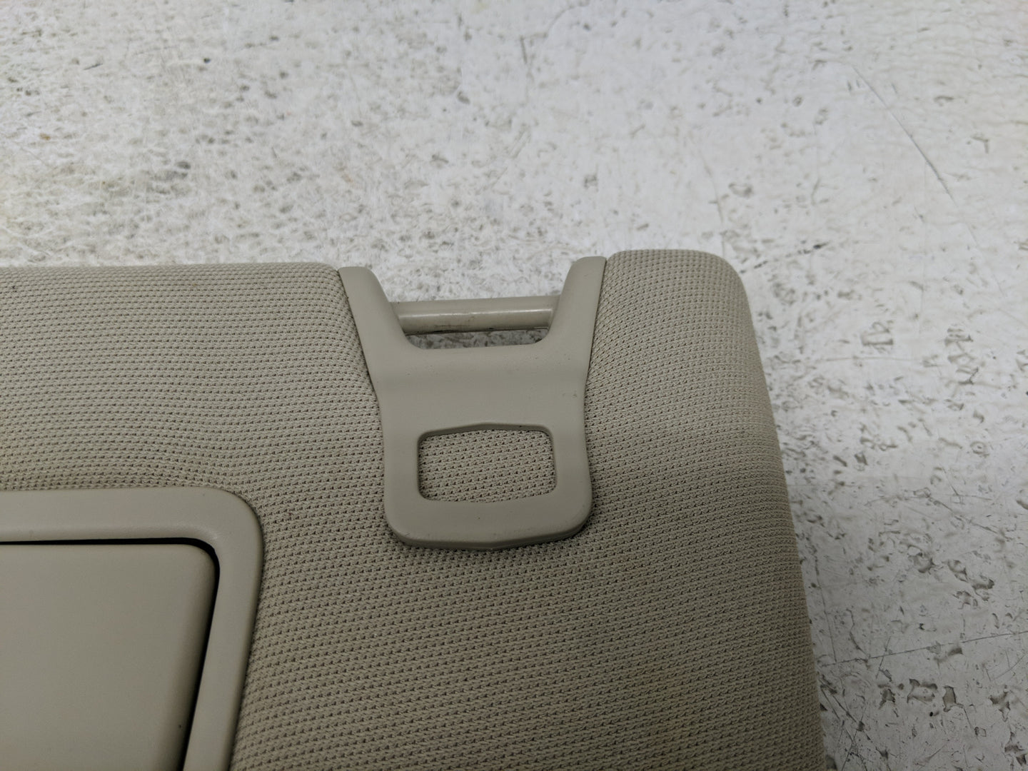 2018-2020 Lincoln Mkz Sun Visor Shade Replacement Driver Left Mirror Fits Fits 2017 2018 2019 2020 OEM Used Auto Parts - Oem