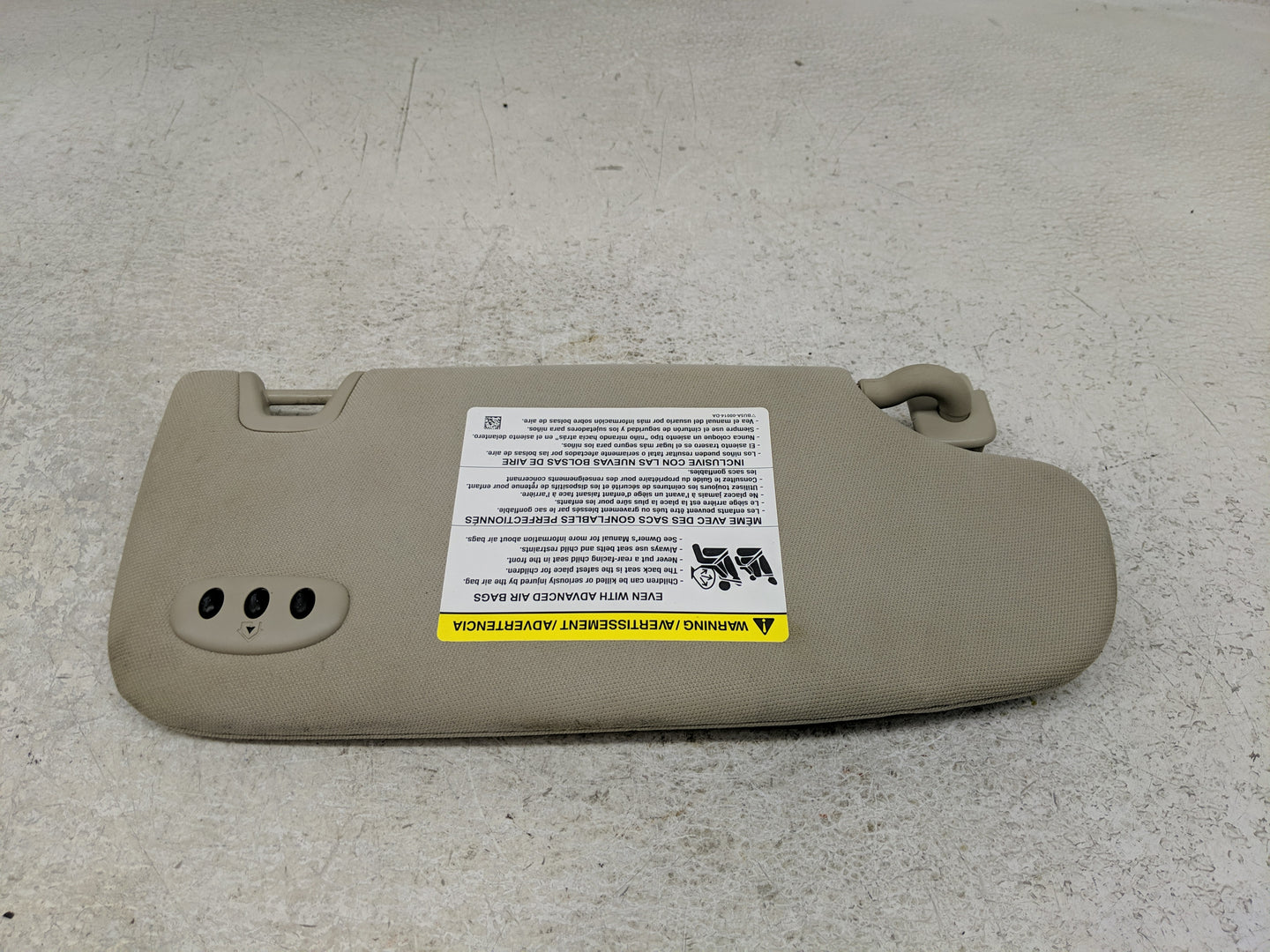 2018-2020 Lincoln Mkz Sun Visor Shade Replacement Driver Left Mirror Fits Fits 2017 2018 2019 2020 OEM Used Auto Parts - Oem