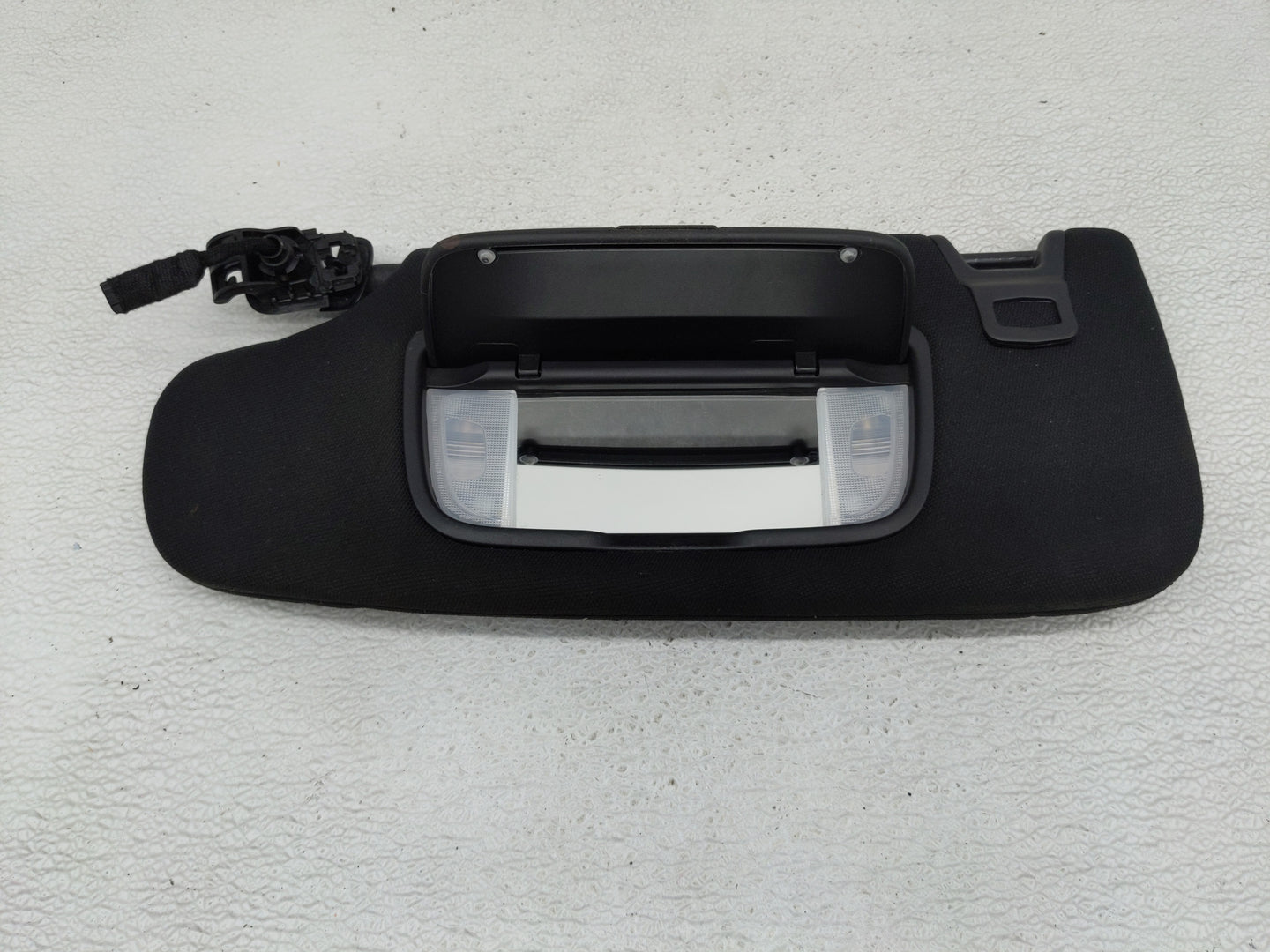 2018-2020 Lincoln Mkz Sun Visor Shade Replacement Driver Left Mirror Fits Fits 2018 2019 2020 OEM Used Auto Parts - Oemuseda