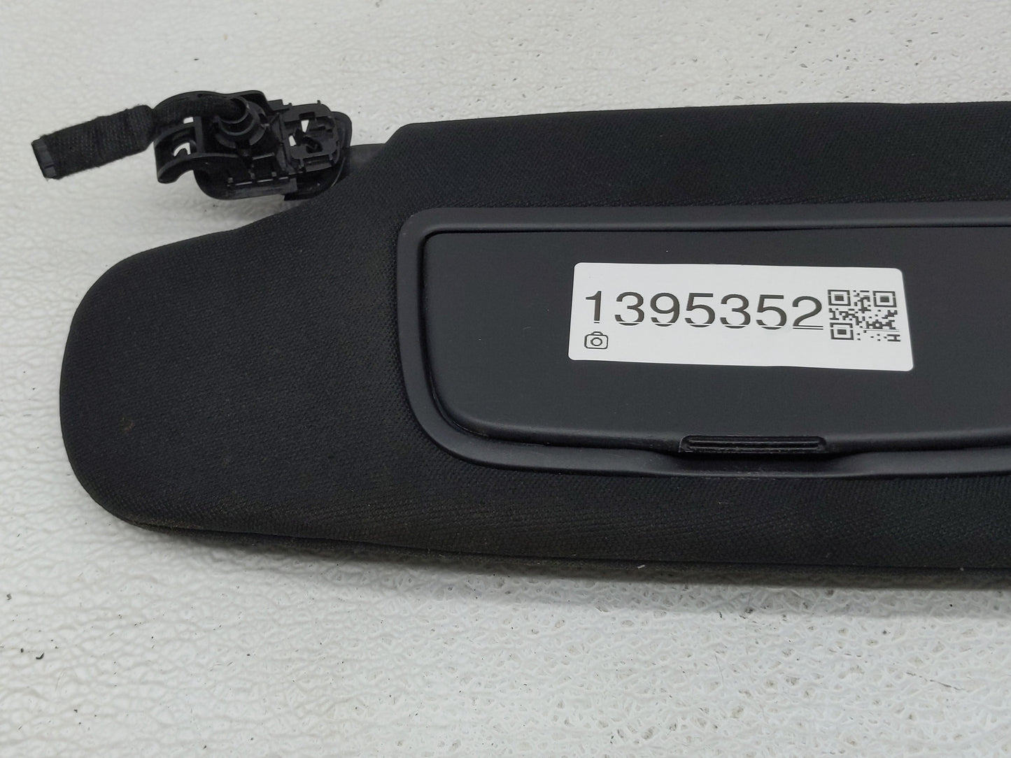 2018-2020 Lincoln Mkz Sun Visor Shade Replacement Driver Left Mirror Fits Fits 2018 2019 2020 OEM Used Auto Parts - Oemuseda