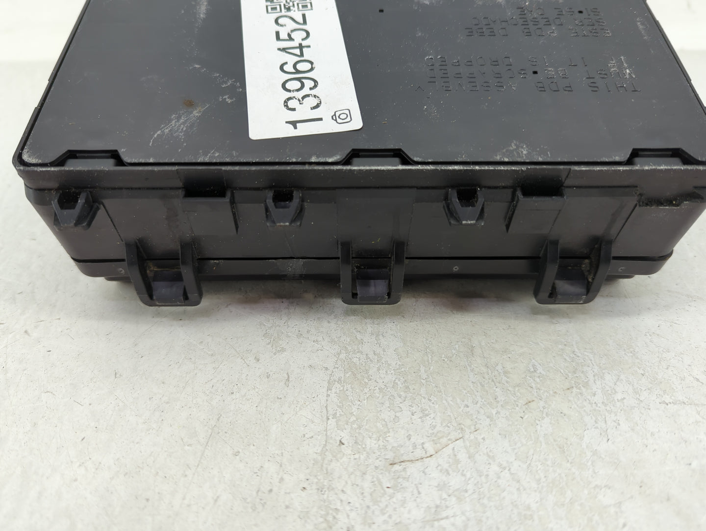 2017-2020 Lincoln Mkz Fusebox Fuse Box Panel Relay Module Fits Fits 2017 2018 2019 2020 OEM Used Auto Parts - Oemusedautopar