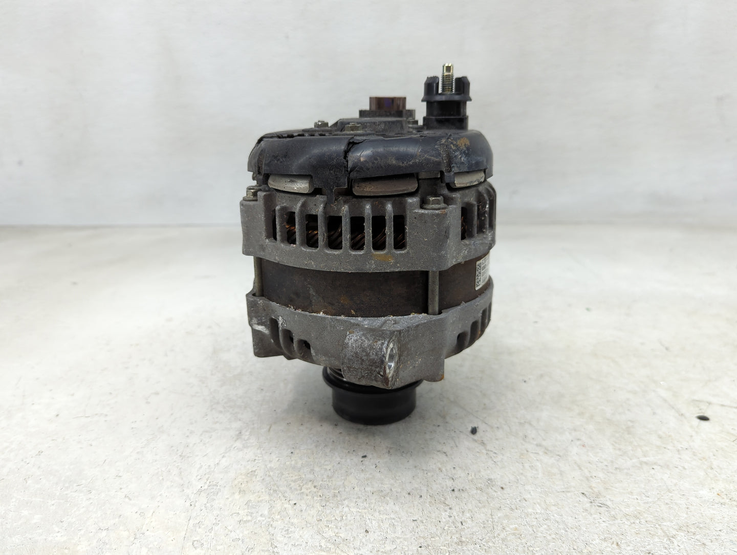 2013-2020 Lincoln Mkz Alternator Replacement Generator Charging Assembly Engine OEM P/N:G2GT-10300-JA Fits OEM Used Auto Par