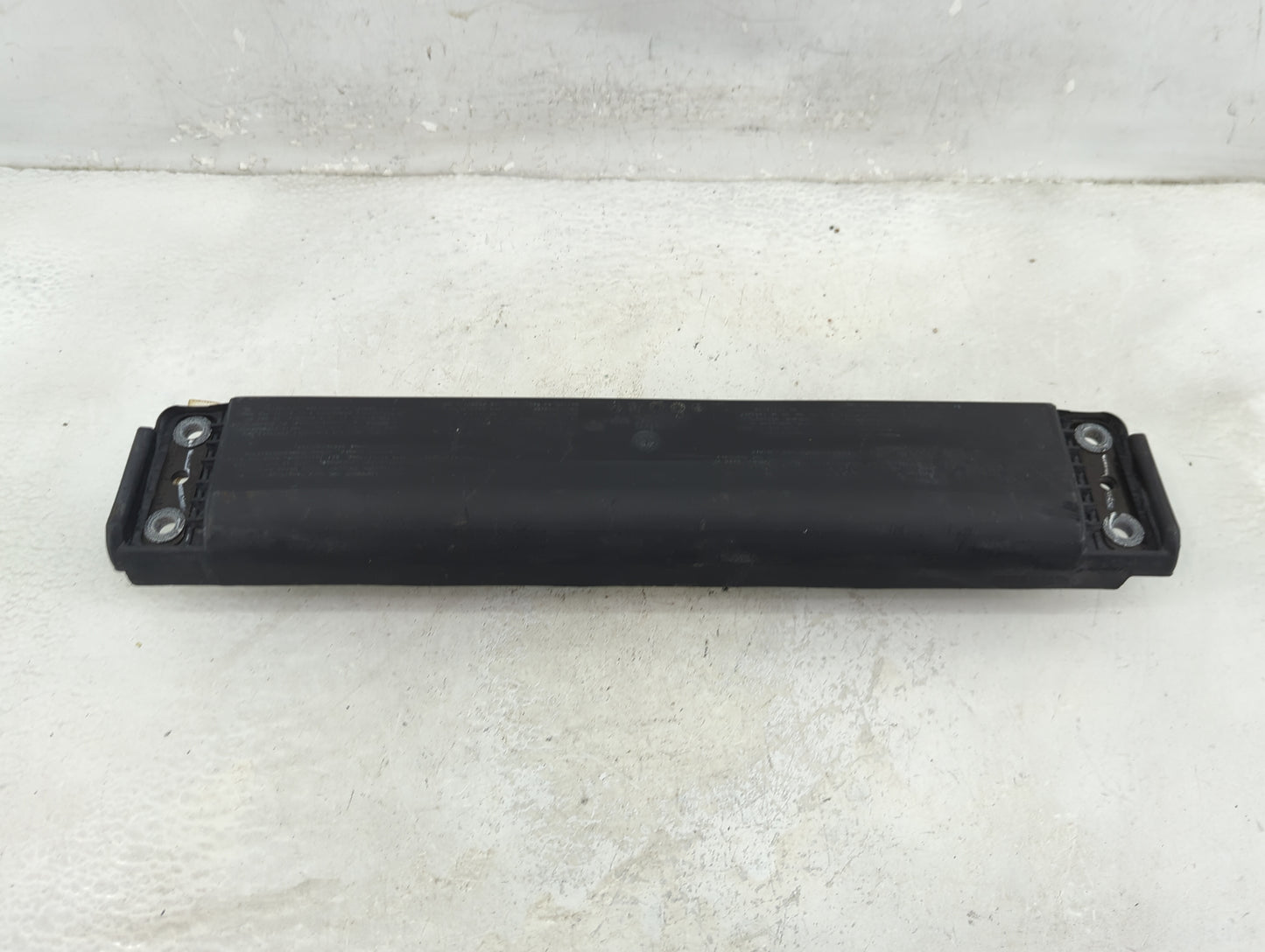 2013-2020 Lincoln Mkz Air Bag Driver Left Knee OEM P/N:DG9354045J77BF Fits Fits 2013 2014 2015 2016 2017 2018 2019 2020 OEM 