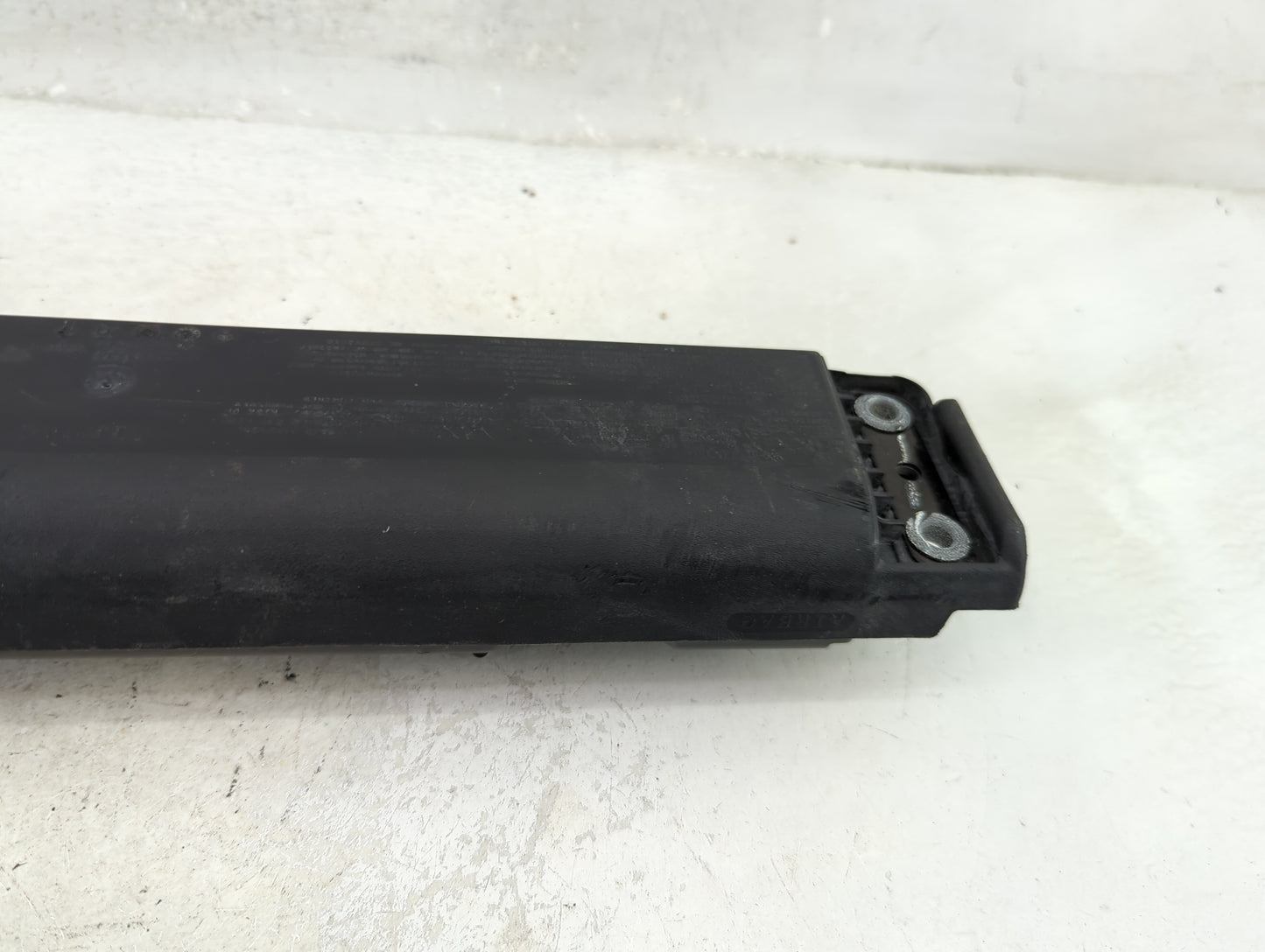 2013-2020 Lincoln Mkz Air Bag Driver Left Knee OEM P/N:DG9354045J77BF Fits Fits 2013 2014 2015 2016 2017 2018 2019 2020 OEM 