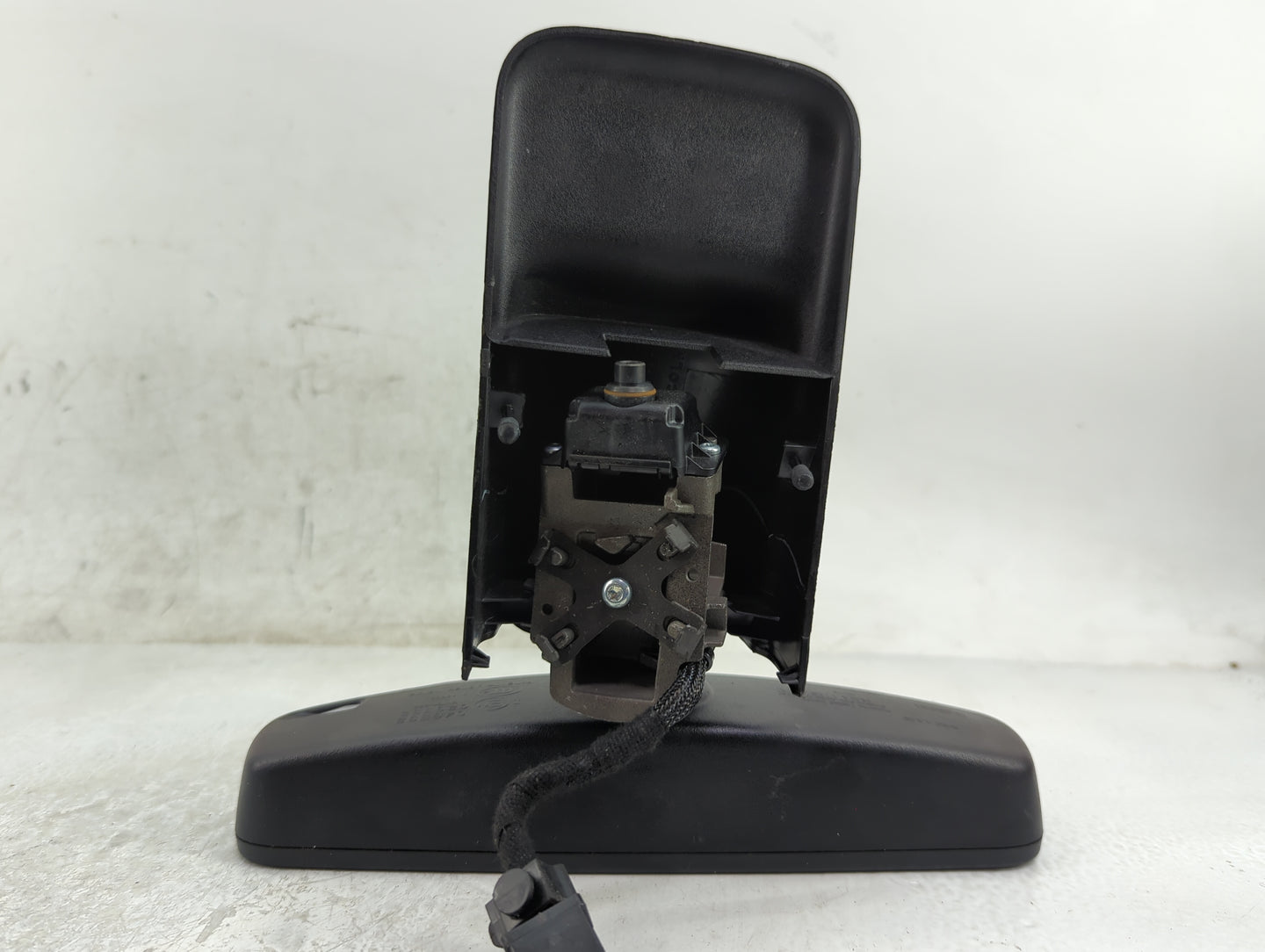 2017-2020 Lincoln Mkz Interior Rear View Mirror Replacement OEM Fits Fits 2017 2018 2019 2020 OEM Used Auto Parts - Oemuseda