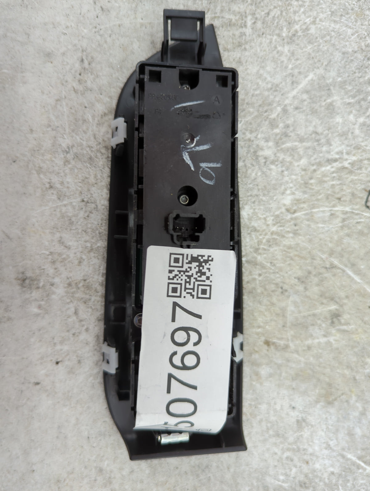 2015-2020 Lincoln Mkz Master Power Window Switch Replacement Driver Side Left P/N:DP5T-14540-BCW Fits OEM Used Auto Parts - 