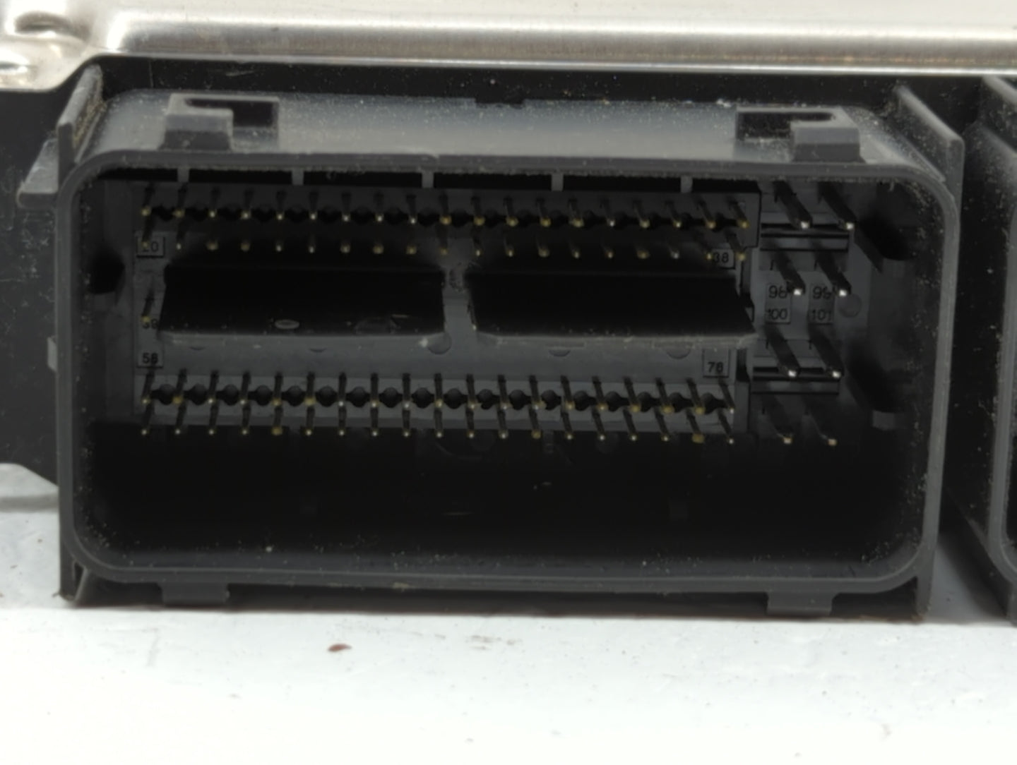 2020 Lincoln Mkz PCM Engine Control Computer ECU ECM PCU OEM P/N:KP5A-12A650-JA KJ5A-12A650-EA Fits Fits 2019 OEM Used Auto 