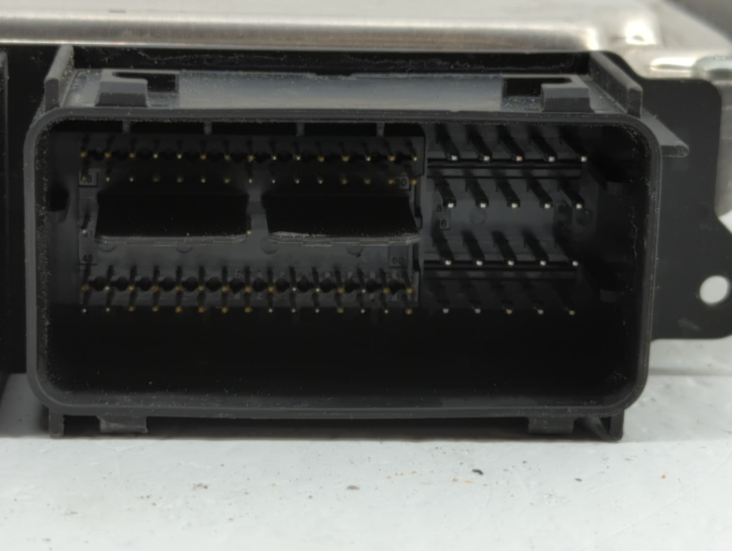 2020 Lincoln Mkz PCM Engine Control Computer ECU ECM PCU OEM P/N:KP5A-12A650-JA KJ5A-12A650-EA Fits Fits 2019 OEM Used Auto 