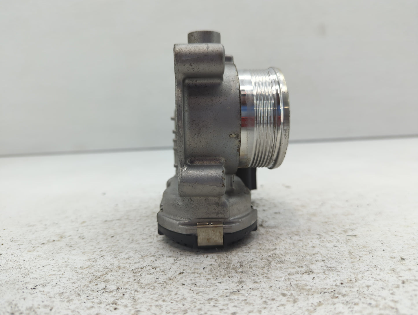 2017-2020 Lincoln Mkz Throttle Body P/N:DS7E-9F991-BB Fits Fits 2014 2015 2016 2017 2018 2019 2020 2021 2022 OEM Used Auto P