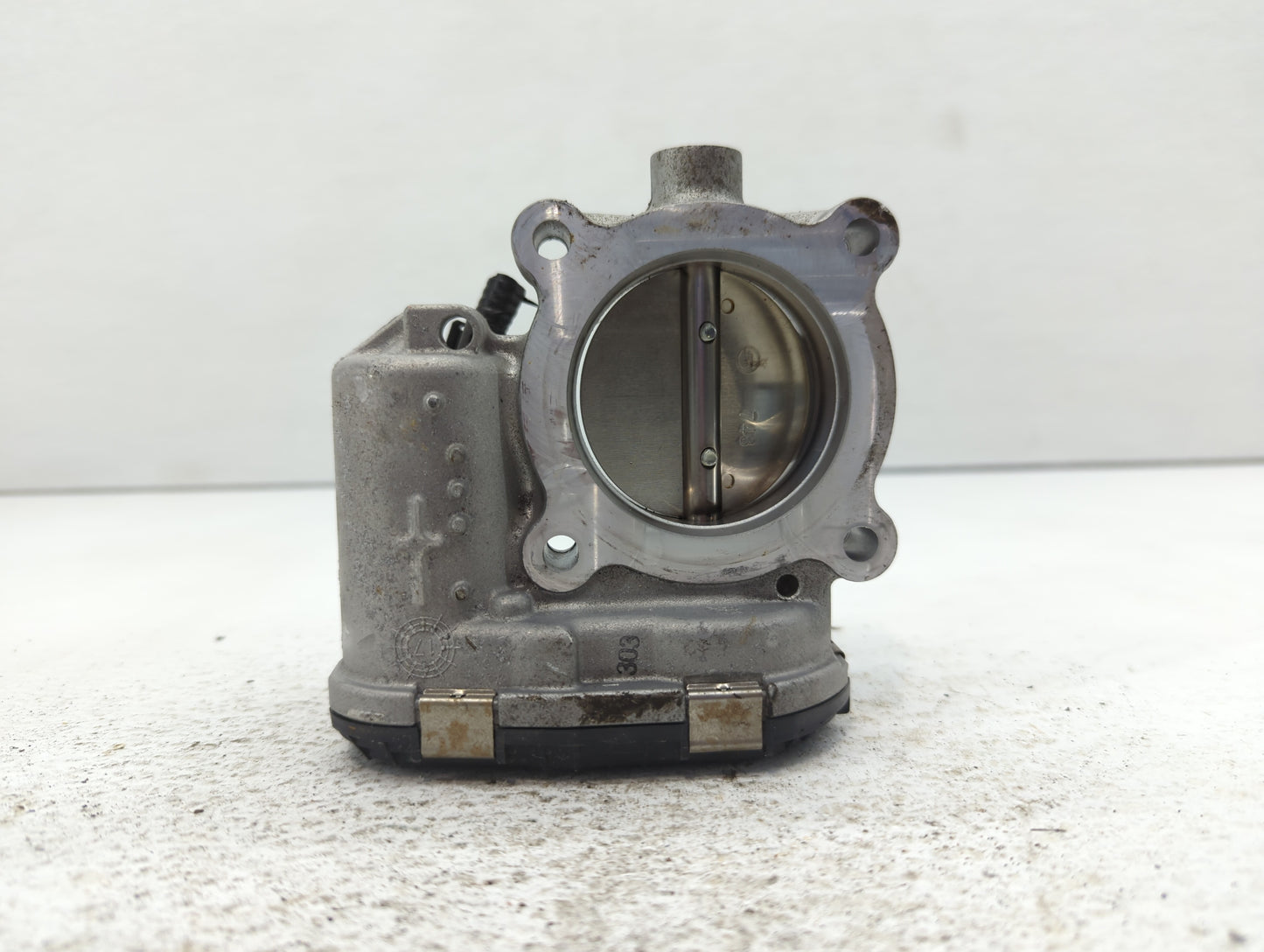 2017-2020 Lincoln Mkz Throttle Body P/N:DS7E-9F991-BB Fits Fits 2014 2015 2016 2017 2018 2019 2020 2021 2022 OEM Used Auto P