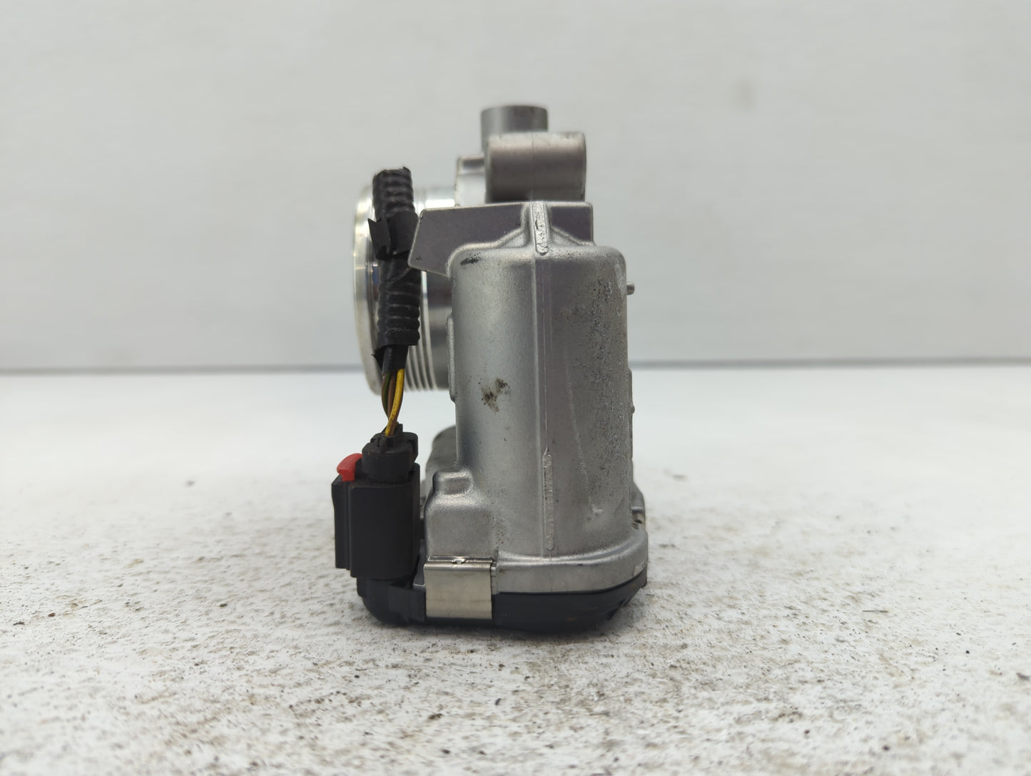 2017-2020 Lincoln Mkz Throttle Body P/N:DS7E-9F991-BB Fits Fits 2014 2015 2016 2017 2018 2019 2020 2021 2022 OEM Used Auto P