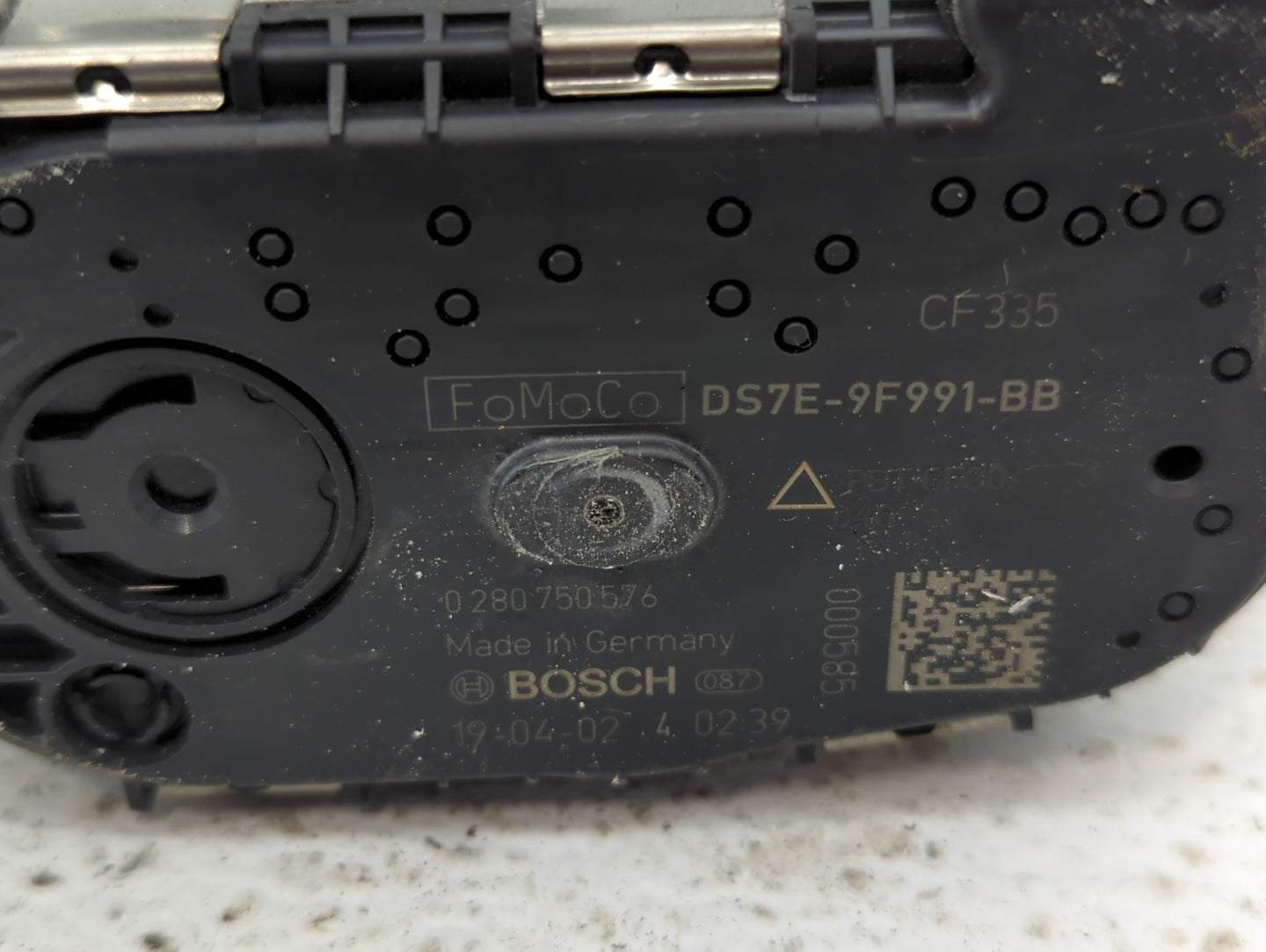 2017-2020 Lincoln Mkz Throttle Body P/N:DS7E-9F991-BB Fits Fits 2014 2015 2016 2017 2018 2019 2020 2021 2022 OEM Used Auto P