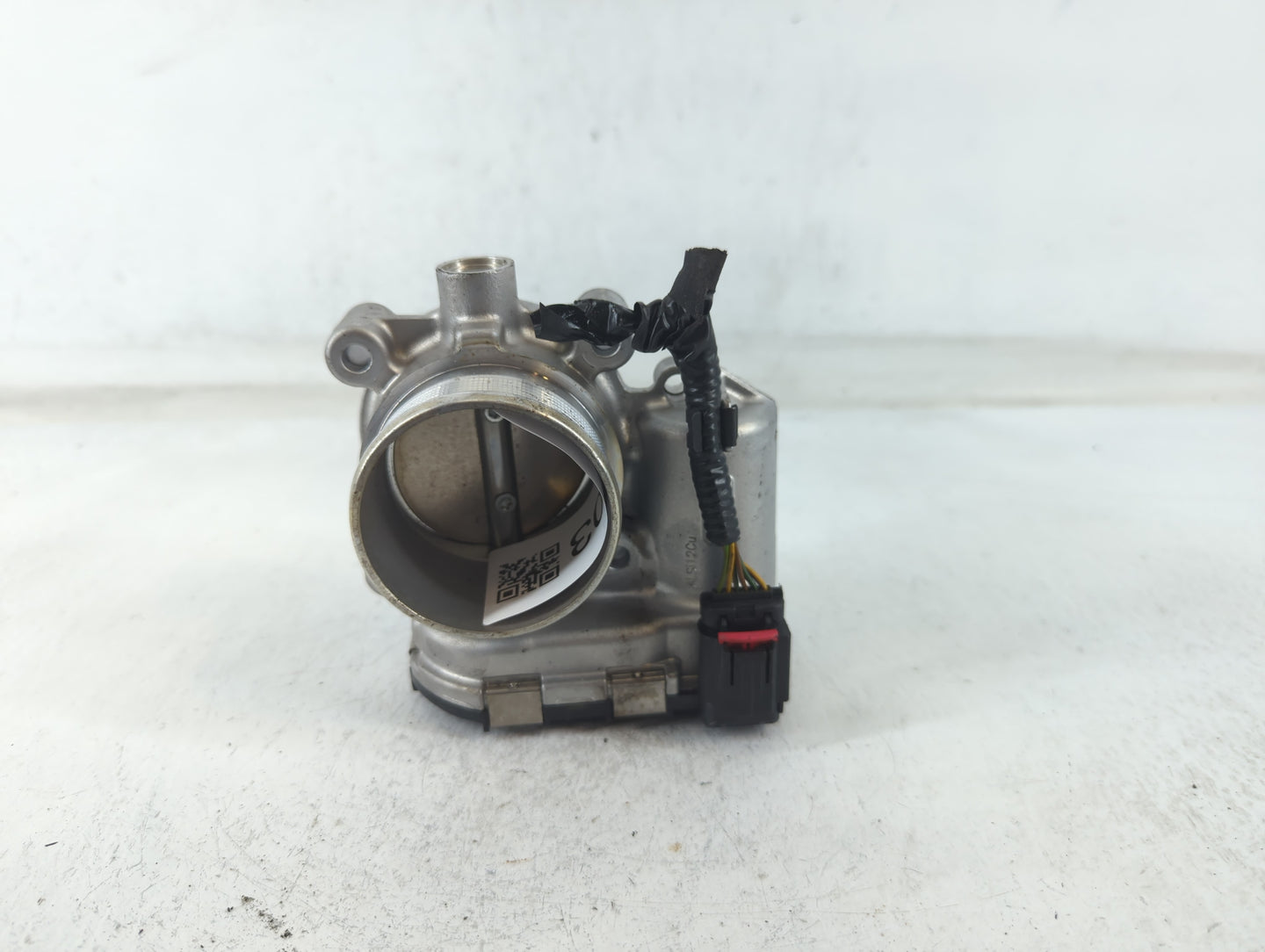 2017-2020 Lincoln Mkz Throttle Body P/N:B33TB DS7E-9F991-BB Fits Fits 2014 2015 2016 2017 2018 2019 2020 2021 2022 OEM Used 