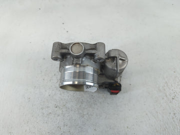 2017-2020 Lincoln Mkz Throttle Body P/N:CF335 DS7E-9F991-BB Fits Fits 2014 2015 2016 2017 2018 2019 2020 2021 2022 OEM Used Auto Parts