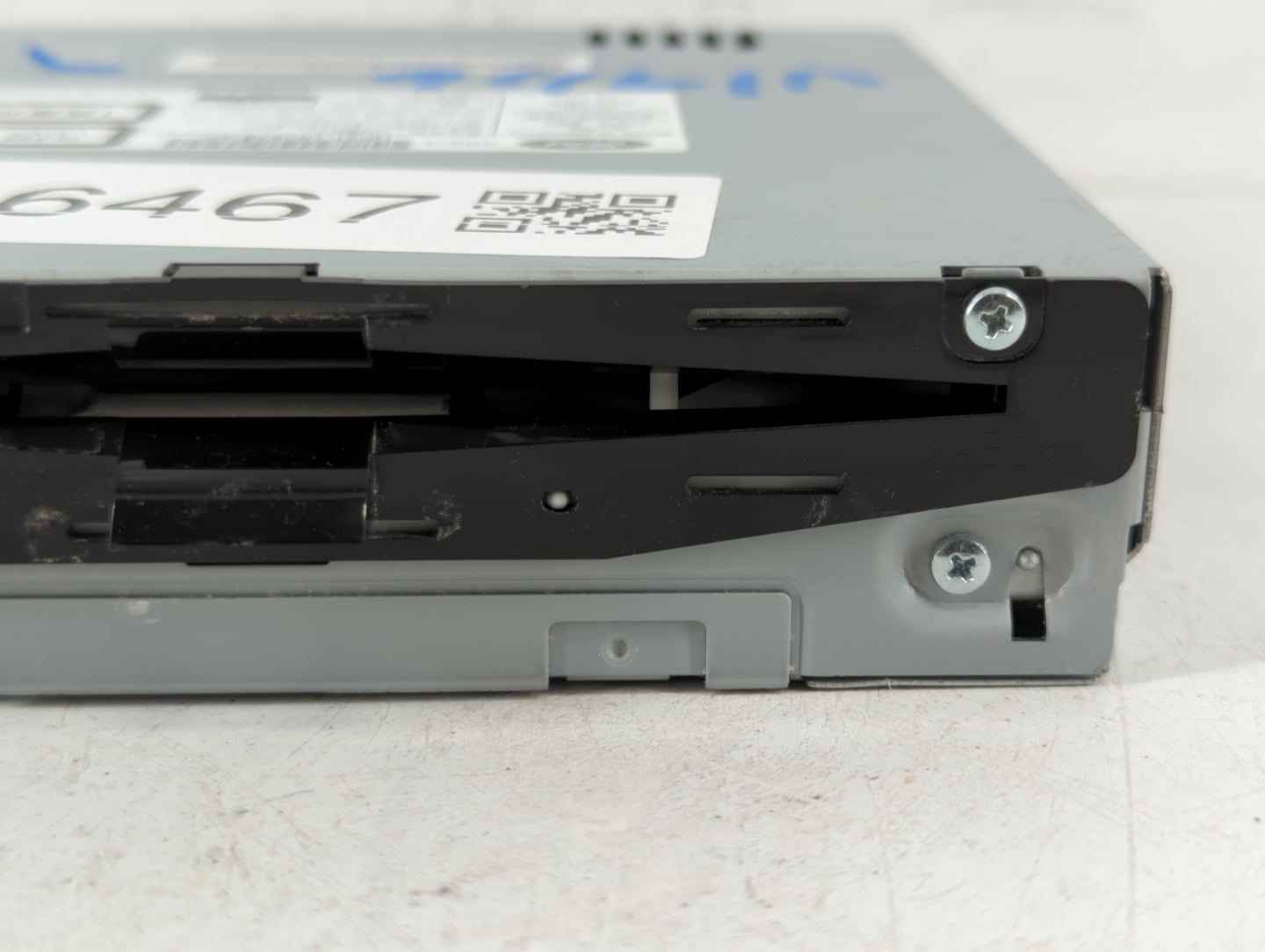 2017-2020 Lincoln Mkz Radio AM FM Cd Player Receiver Replacement P/N:HP5T-18C830-AC Fits Fits 2017 2018 2019 2020 OEM Used A