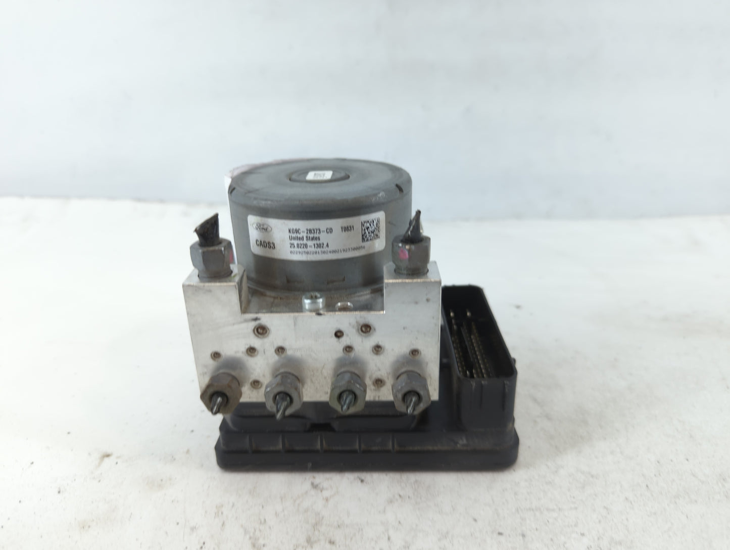 2019-2020 Lincoln Mkz ABS Pump Control Module Replacement P/N:KG9C-2B373-CD Fits Fits 2019 2020 OEM Used Auto Parts - Oemuse
