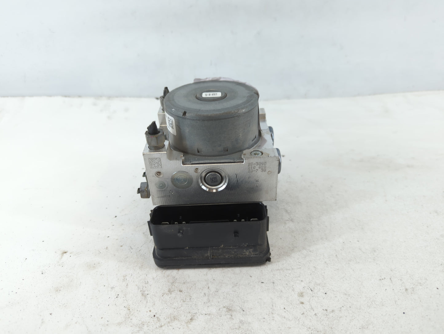 2019-2020 Lincoln Mkz ABS Pump Control Module Replacement P/N:KG9C-2B373-CD Fits Fits 2019 2020 OEM Used Auto Parts - Oemuse