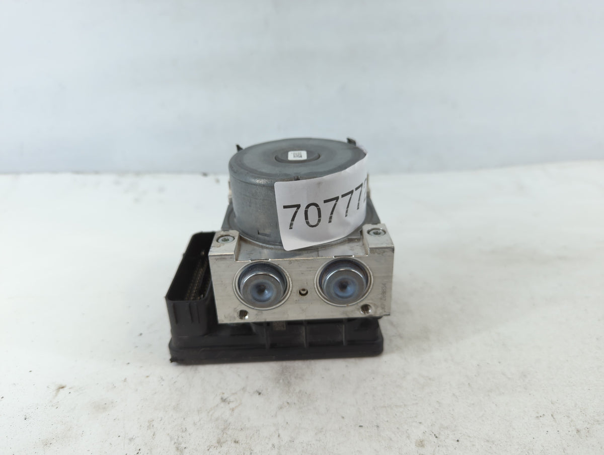 2019-2020 Lincoln Mkz Anti-Lock Brake ABS Pump Module Actuator OEM P/N:KG9C-2B373-CD Fits Fits 2019 2020 OEM Used Auto Parts