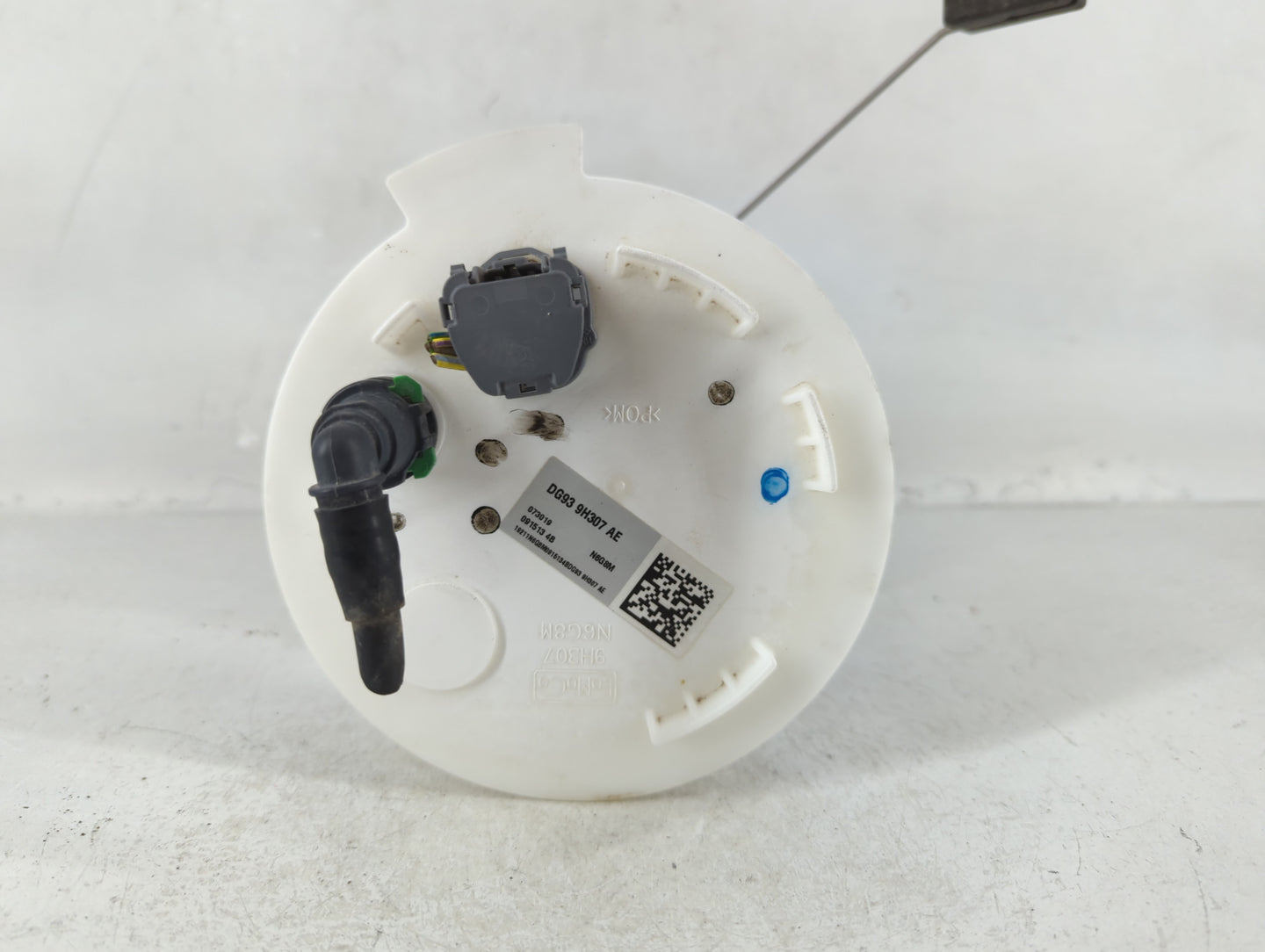 2013-2020 Lincoln Mkz Electrical Gas Fuel Pump Assembly - Oemusedautoparts1.com