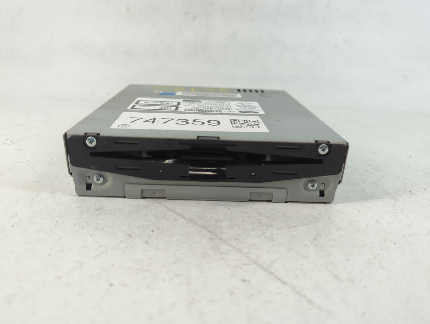 2020 Lincoln Mkz Radio AM FM Cd Player Receiver Replacement P/N:FP5T-18C830-AD Fits OEM Used Auto Parts - Oemusedautoparts1.