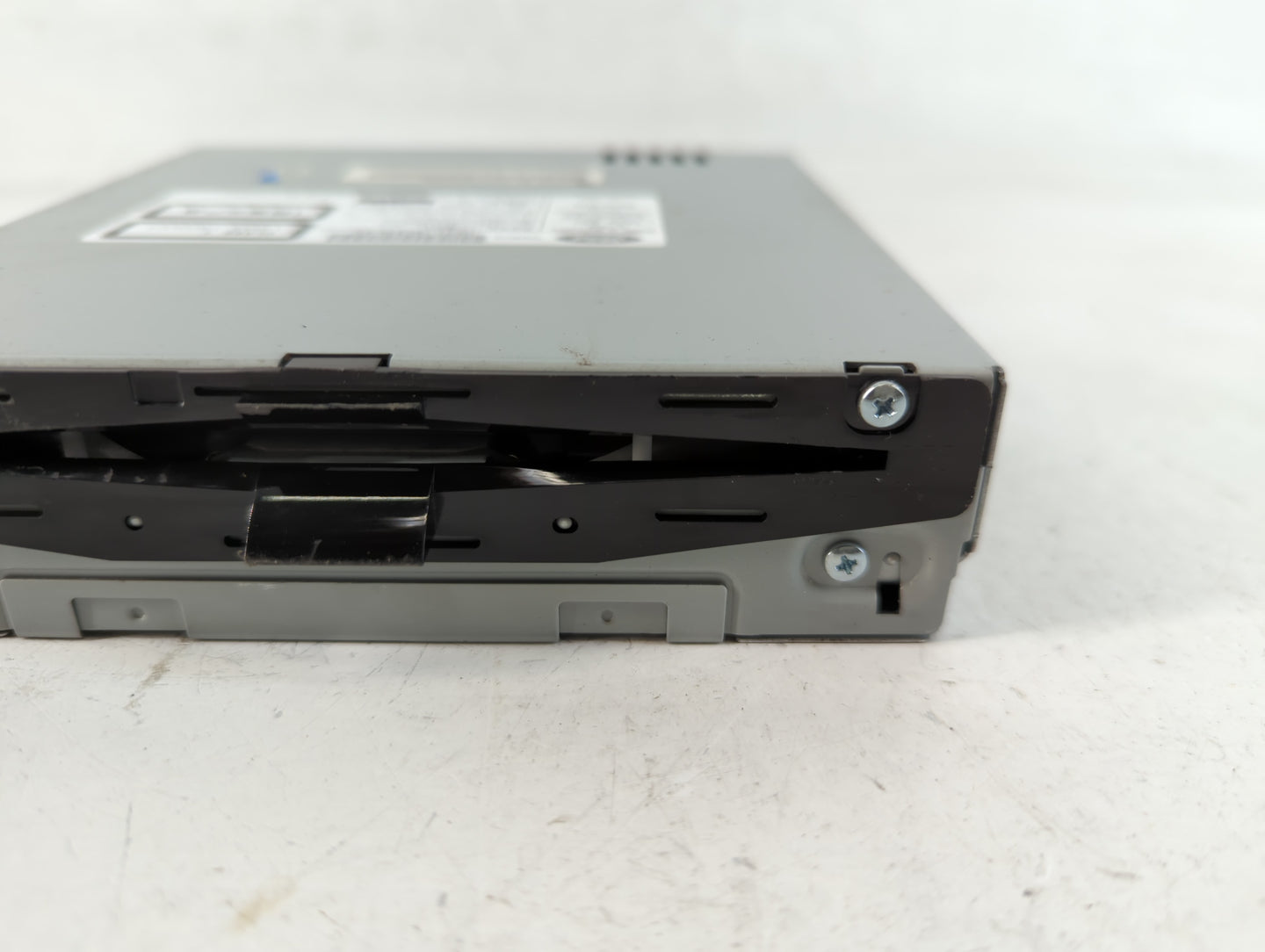 2020 Lincoln Mkz Radio AM FM Cd Player Receiver Replacement P/N:HP5T-18C830-AC Fits OEM Used Auto Parts - Oemusedautoparts1.