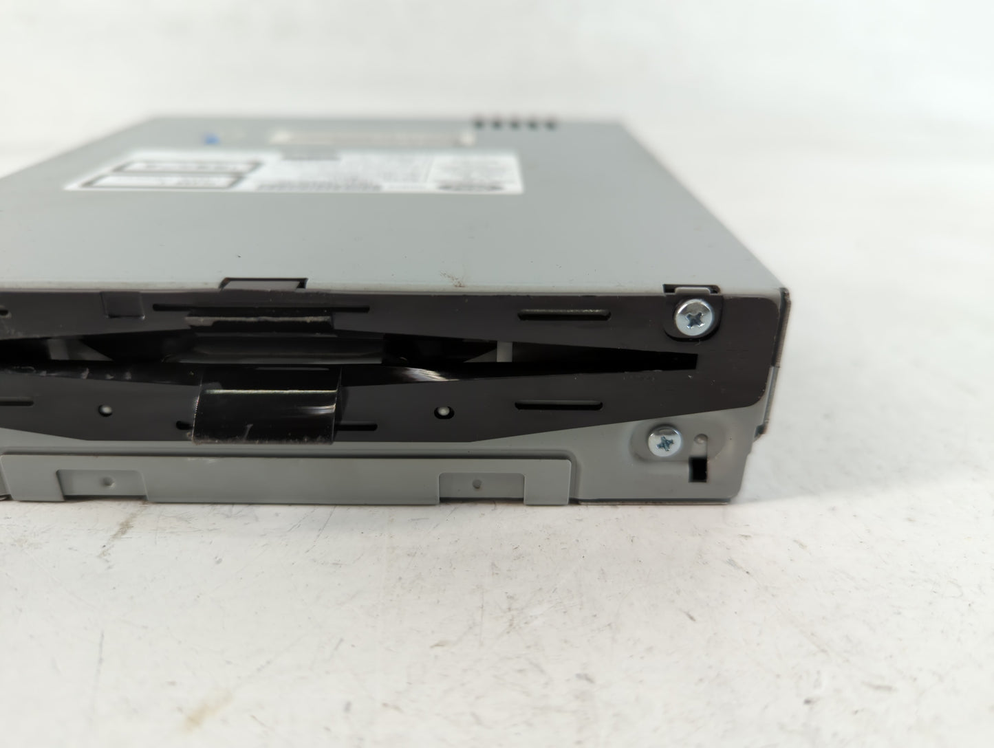 2020 Lincoln Mkz Radio AM FM Cd Player Receiver Replacement P/N:HP5T-18C830-AC Fits OEM Used Auto Parts - Oemusedautoparts1.
