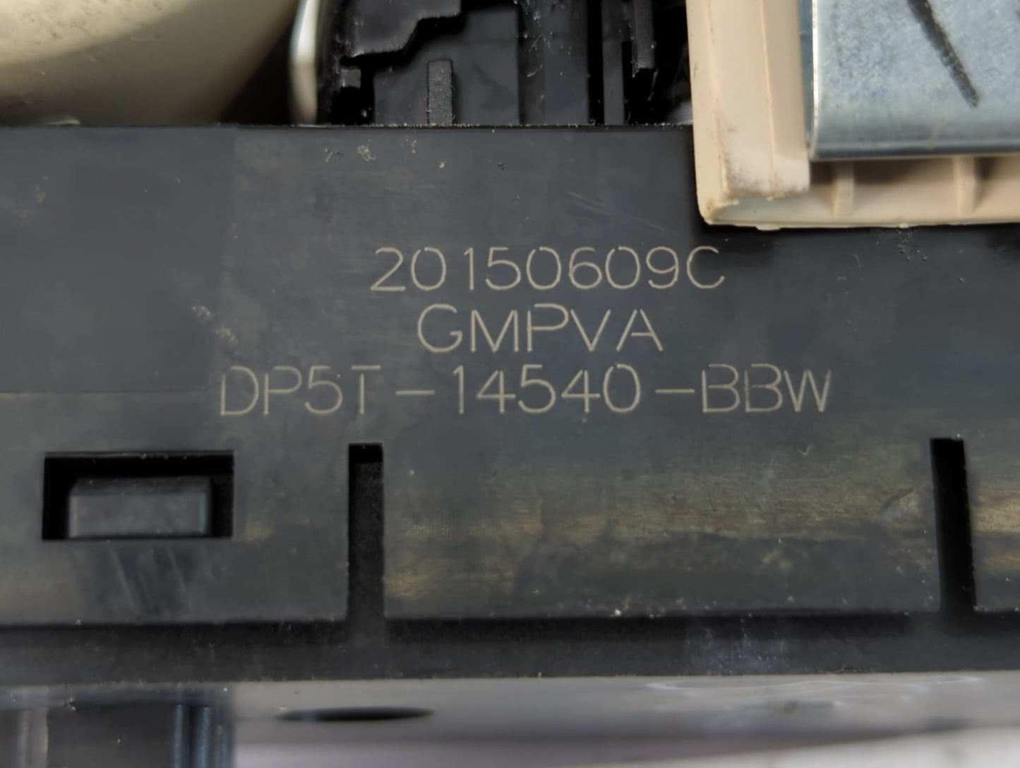 2015-2020 Lincoln Mkz Master Power Window Switch Replacement Driver Side Left P/N:DP5T-14540-BBW Fits OEM Used Auto Parts - 