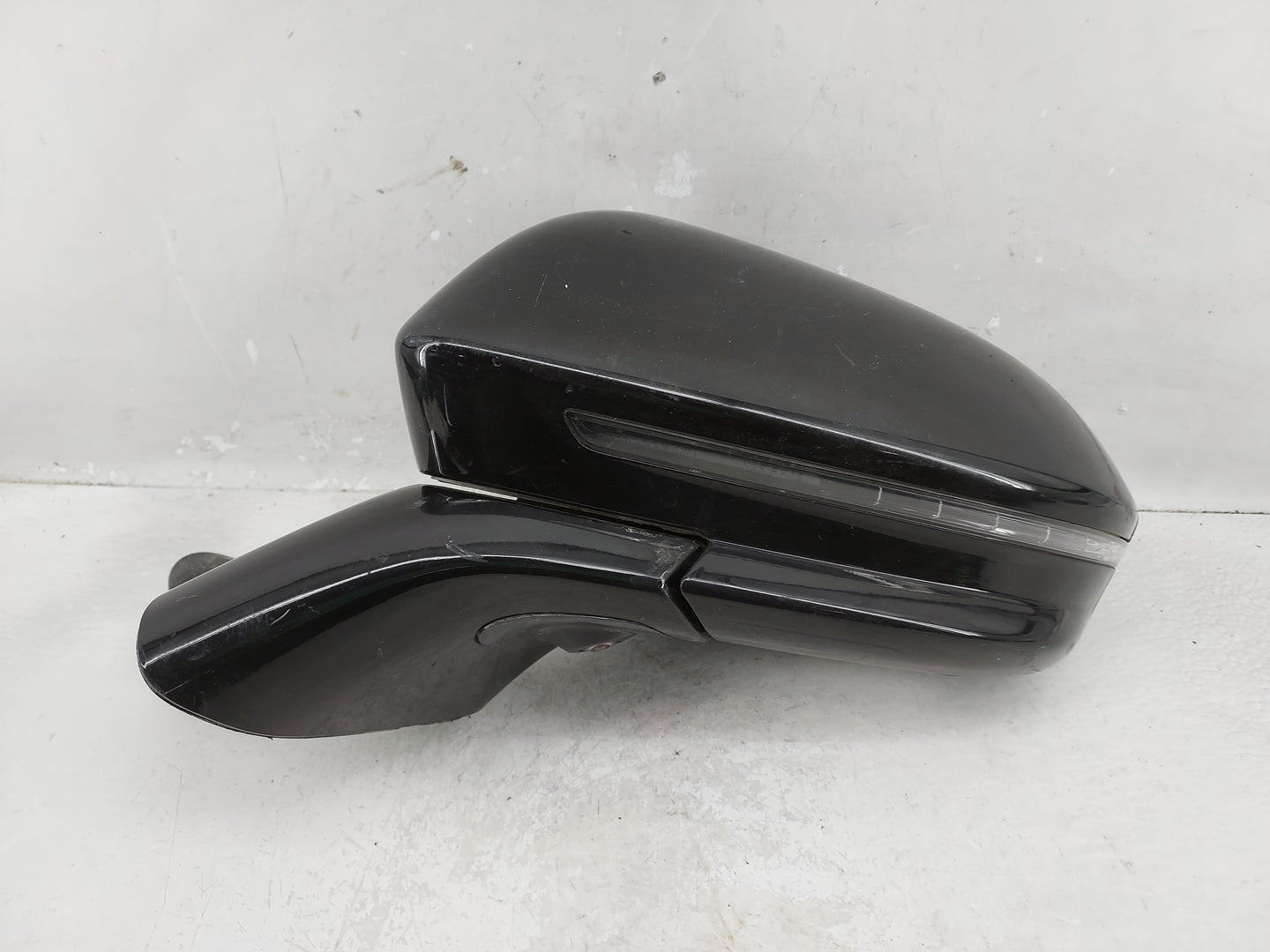 2019-2020 Lincoln Nautilus Driver Side View Mirror - Left Door Mirror OEM Used - Oemusedautoparts1.com