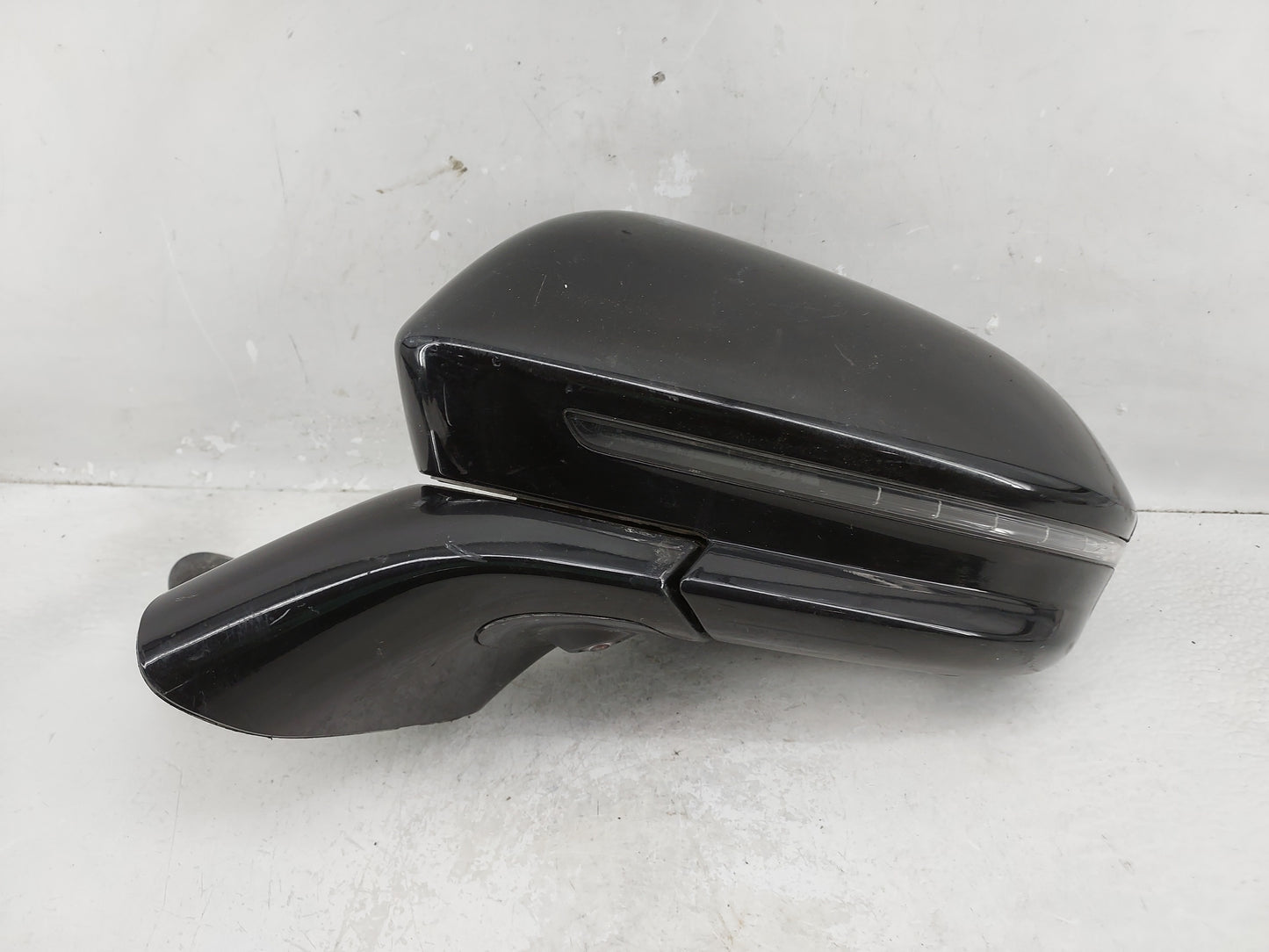 2019-2020 Lincoln Nautilus Driver Side View Mirror - Left Door Mirror OEM Used - Oemusedautoparts1.com