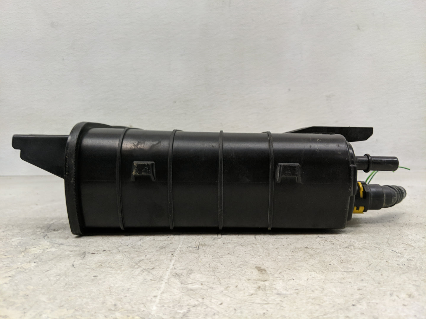 2020 Lincoln Nautilus Fuel Vapor Charcoal Canister - Oemusedautoparts1.com