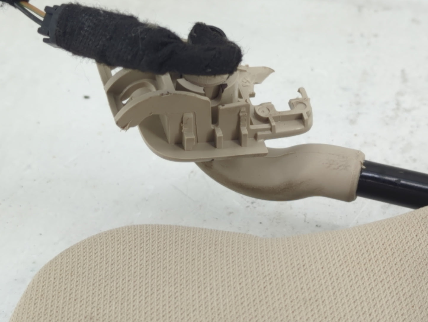 2020 Lincoln Nautilus Sun Visor Shade Replacement Driver Left Mirror Fits OEM Used Auto Parts - Oemusedautoparts1.com