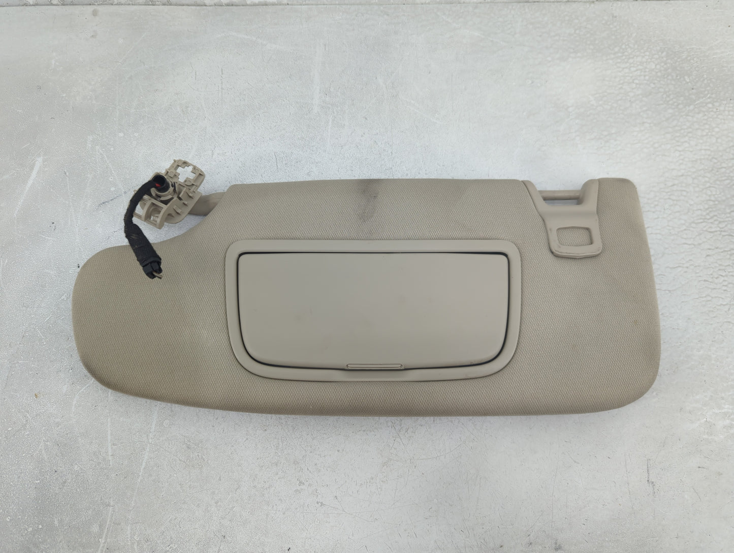 2020 Lincoln Nautilus Sun Visor Shade Replacement Driver Left Mirror Fits OEM Used Auto Parts - Oemusedautoparts1.com