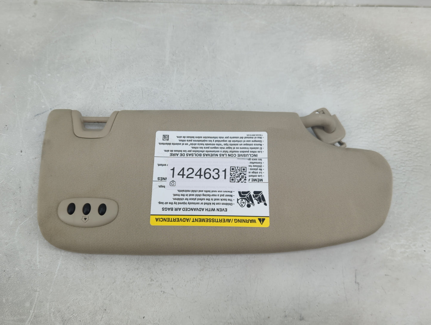2020 Lincoln Nautilus Sun Visor Shade Replacement Driver Left Mirror Fits OEM Used Auto Parts - Oemusedautoparts1.com