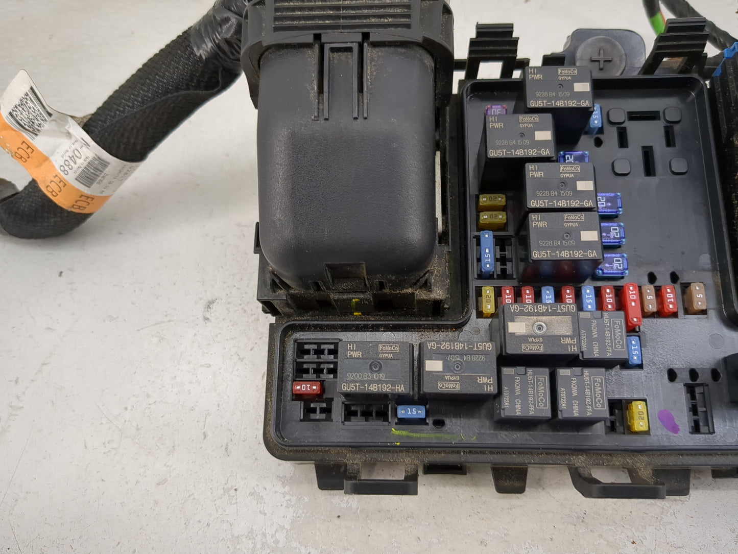 2019-2020 Lincoln Nautilus Fusebox Fuse Box Panel Relay Module P/N:G2GT14A075AA GU5T-14B192-GA, GU5T-14B192-HA Fits Fits 201