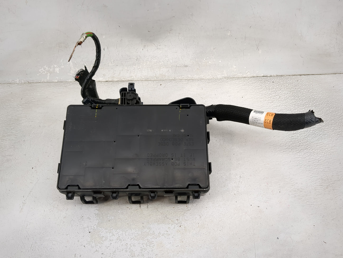 2019-2020 Lincoln Nautilus Fusebox Fuse Box Panel Relay Module P/N:G2GT14A075AA GU5T-14B192-GA, GU5T-14B192-HA Fits Fits 201