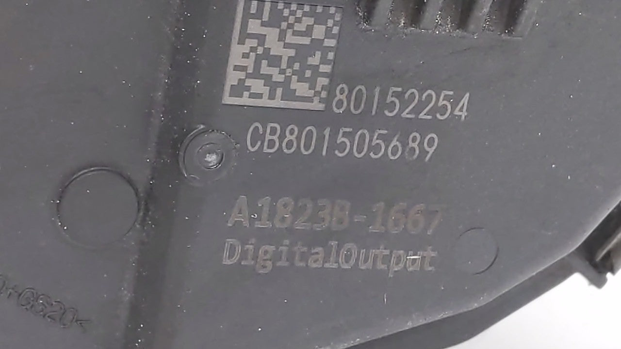 2019 Lincoln Nautilus Throttle Body P/N:JT4E-9F991-AA Fits Fits 2018 OEM Used Auto Parts - Oemusedautoparts1.com