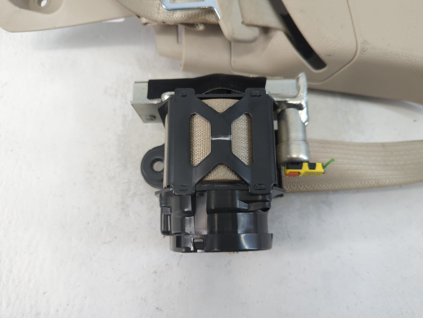 2020 Lincoln Nautilus Passenger Right Seat Belt Rear Retractor - Oemusedautoparts1.com