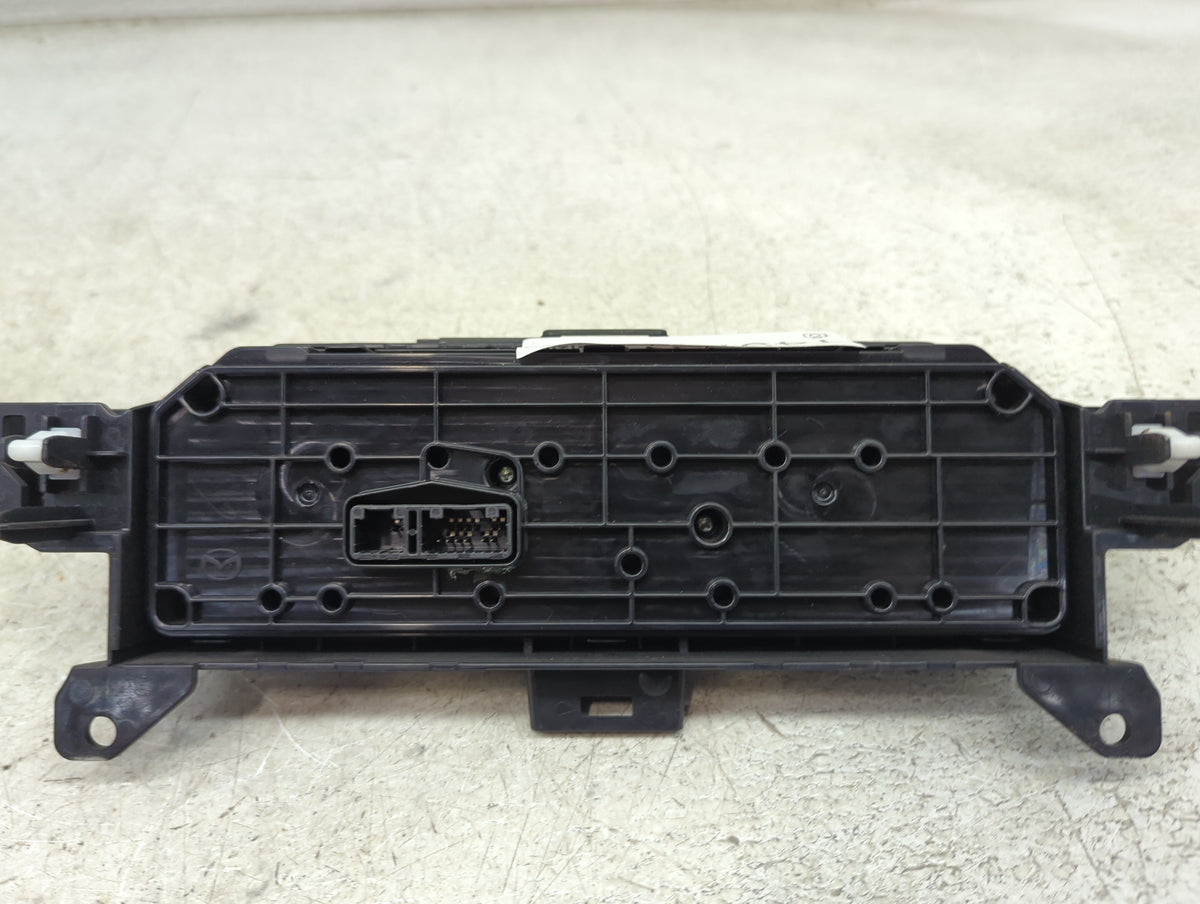 2019-2022 Mazda 3 Climate Control Module Temperature AC/Heater Replacement P/N:BDGF 61 190B Fits Fits 2019 2020 2021 2022 OE
