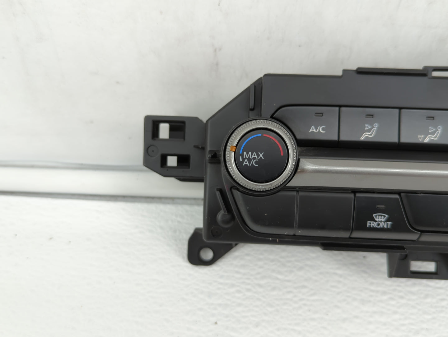 2019-2022 Mazda 3 Climate Control Module Temperature AC/Heater Replacement P/N:BDGF 61 190B Fits Fits 2019 2020 2021 2022 OE