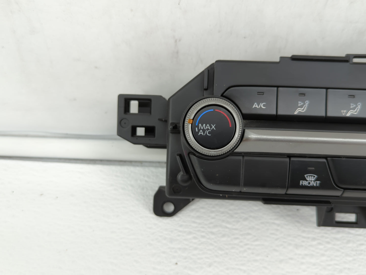 2019-2022 Mazda 3 Climate Control Module Temperature AC/Heater Replacement P/N:BDGF 61 190B Fits Fits 2019 2020 2021 2022 OE
